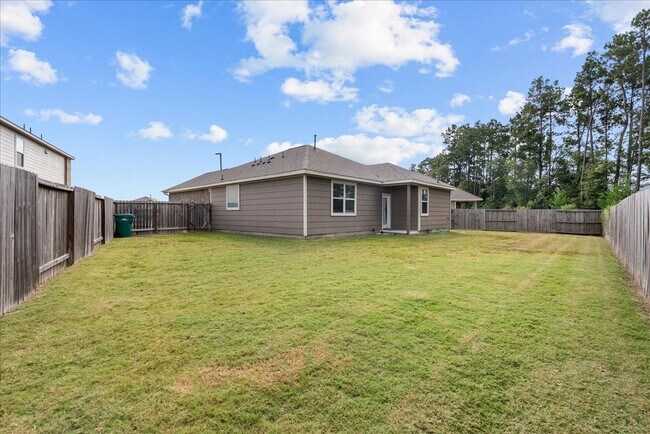 Building Photo - 20061 Torrey Pines Ln