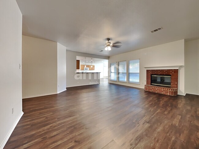 Building Photo - 7307 Fossil Garden Dr