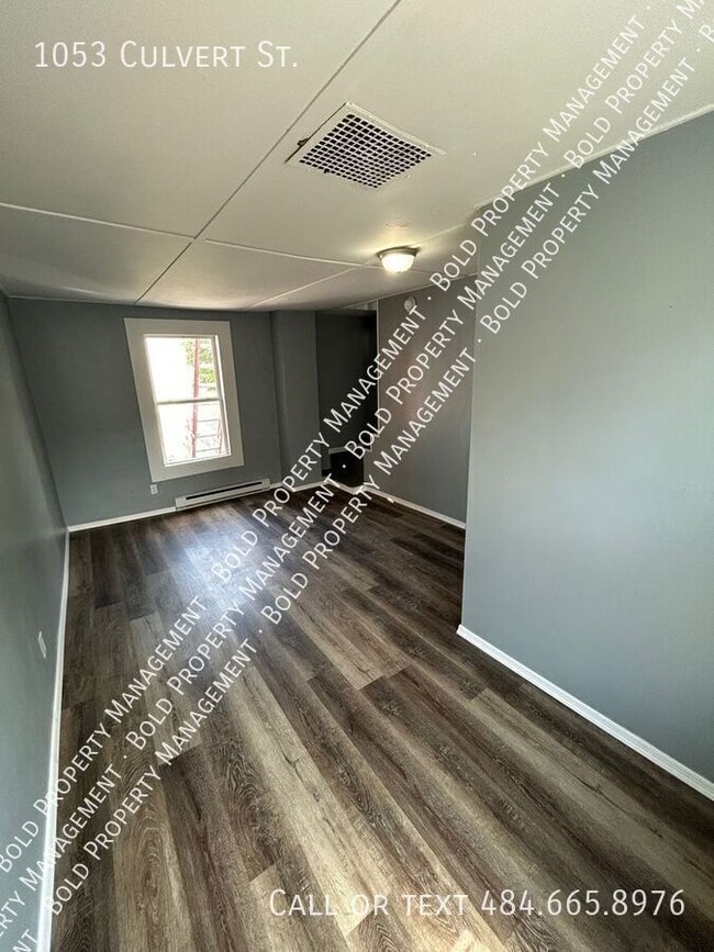 Building Photo - 1053 Culvert St