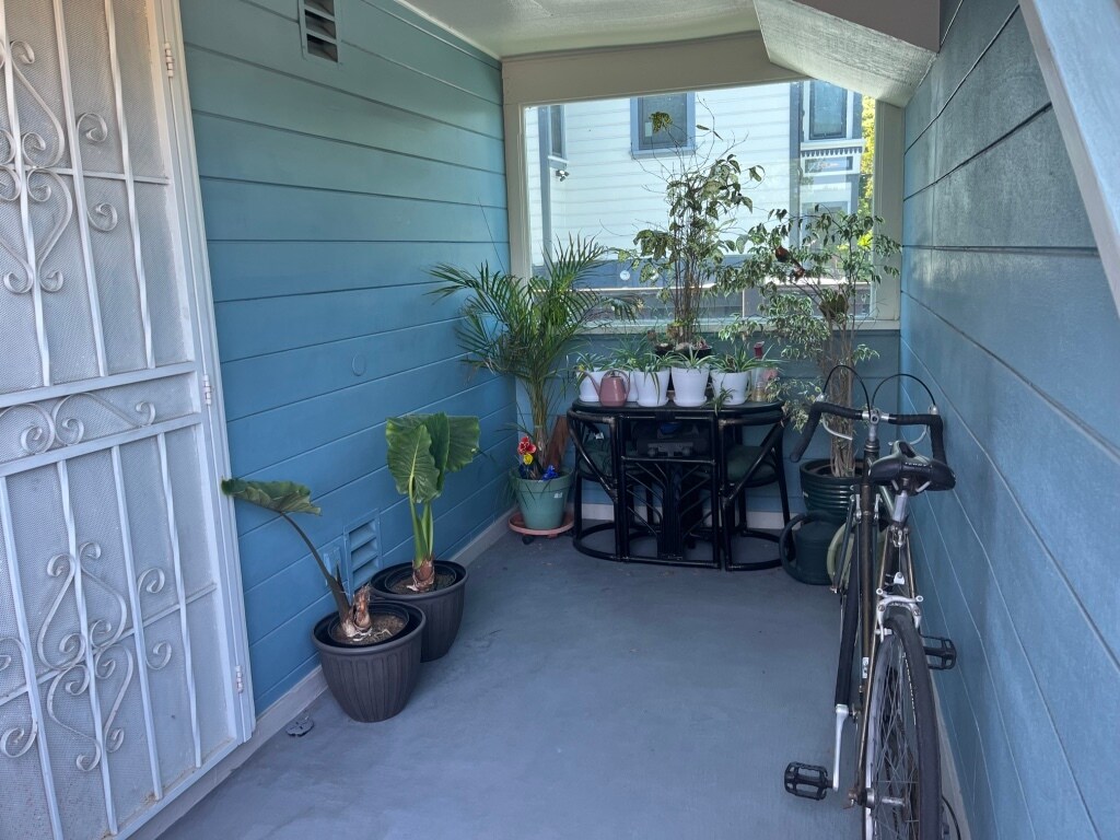 Front Porch - 763 15th St