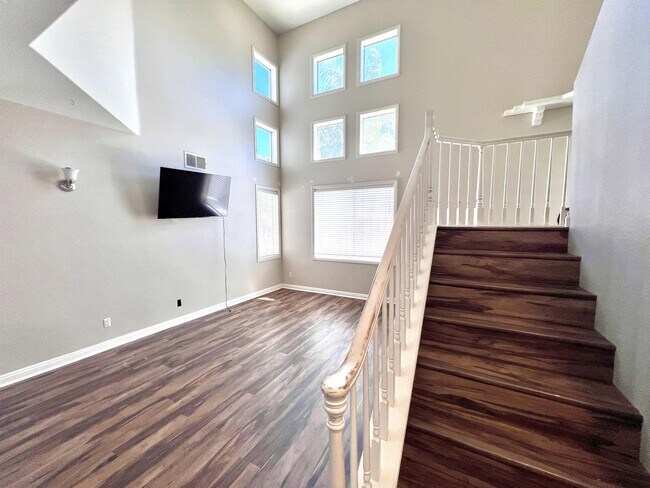 Building Photo - 45354 Tesiben Ct