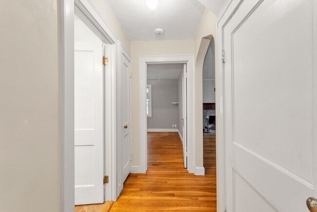 Building Photo - 153 Stimson St