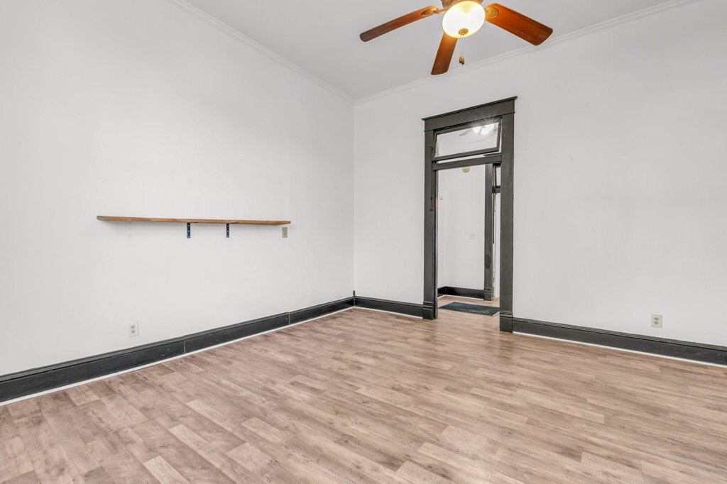 Building Photo - 1425 College St