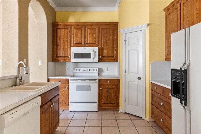 Building Photo - 2311 Ragland Rd