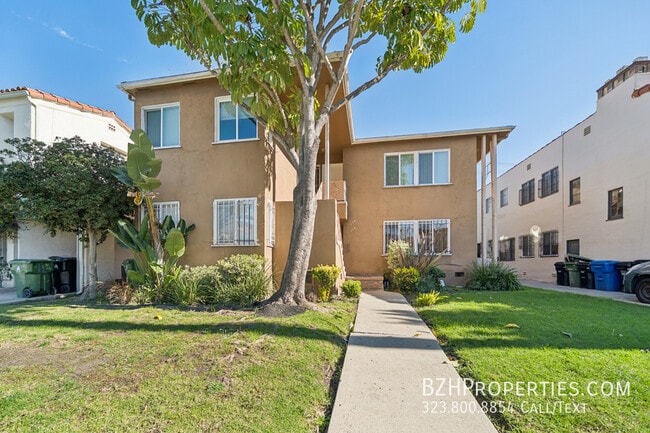 Building Photo - 112 S Detroit St