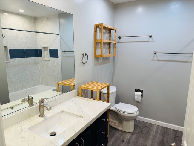 Building Photo - SAN JOSE WEST - Beautifully upgraded townh...