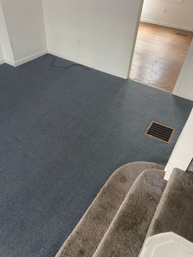 Building Photo - 5638 Litchfield St