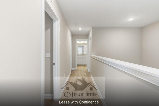 Building Photo - 117 Lambert Fld