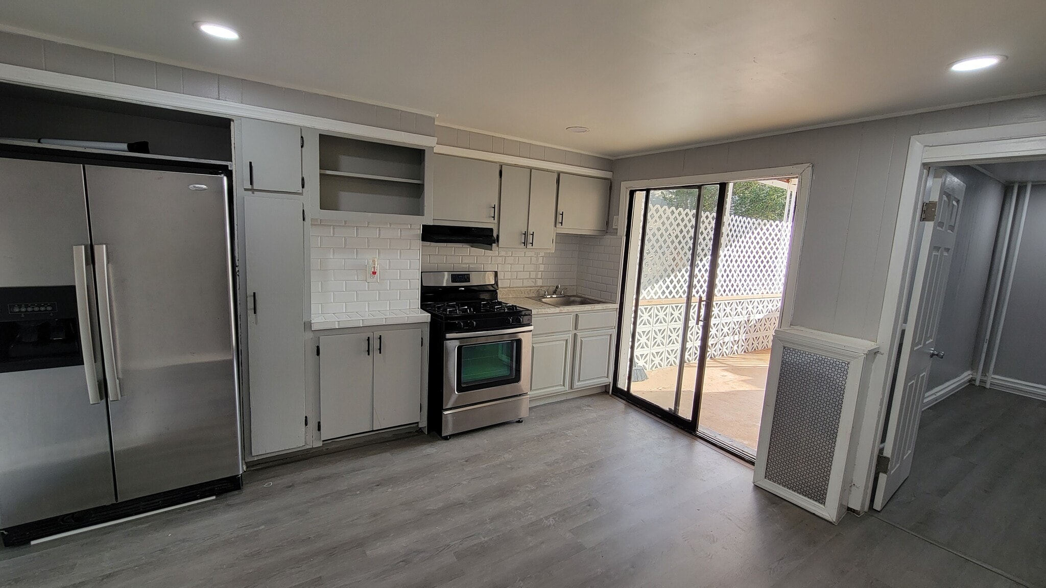 Building Photo - 6116 Palisade Ave