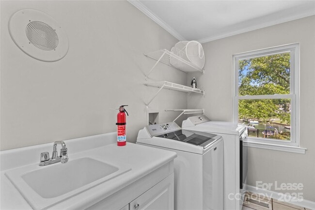 Building Photo - 21112 Rio Oro Dr