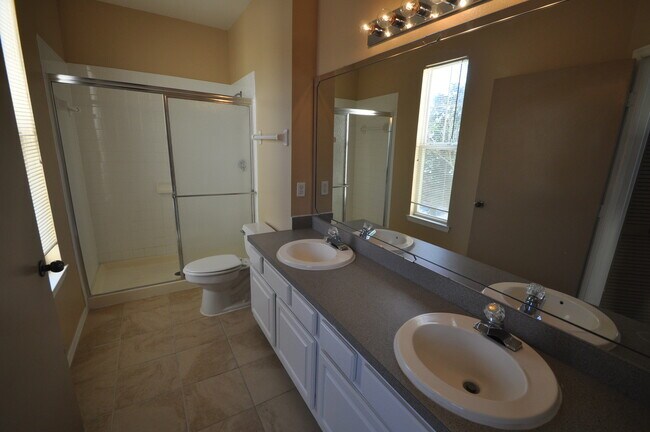 Building Photo - LONGWOOD: Gated Sabal Point Community- 2nd...