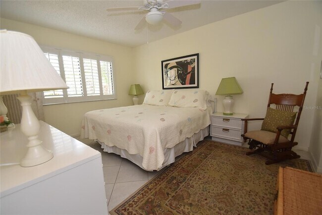 Building Photo - 1703 Pelican Cove Rd