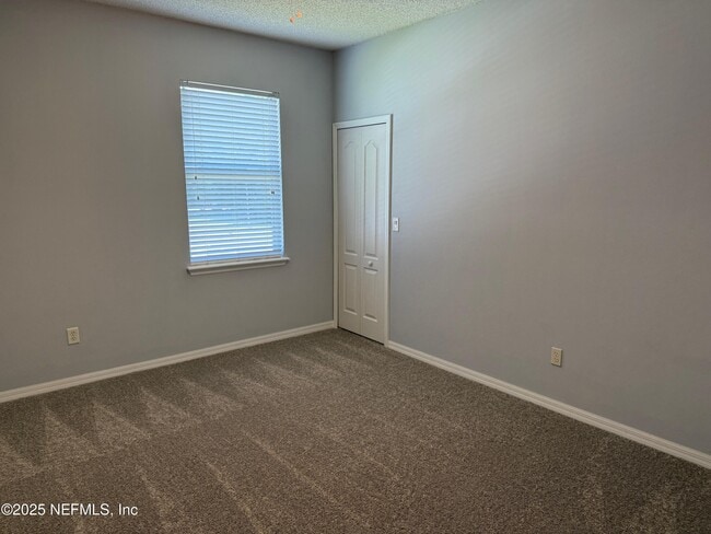 Building Photo - 3040 Postmill Dr