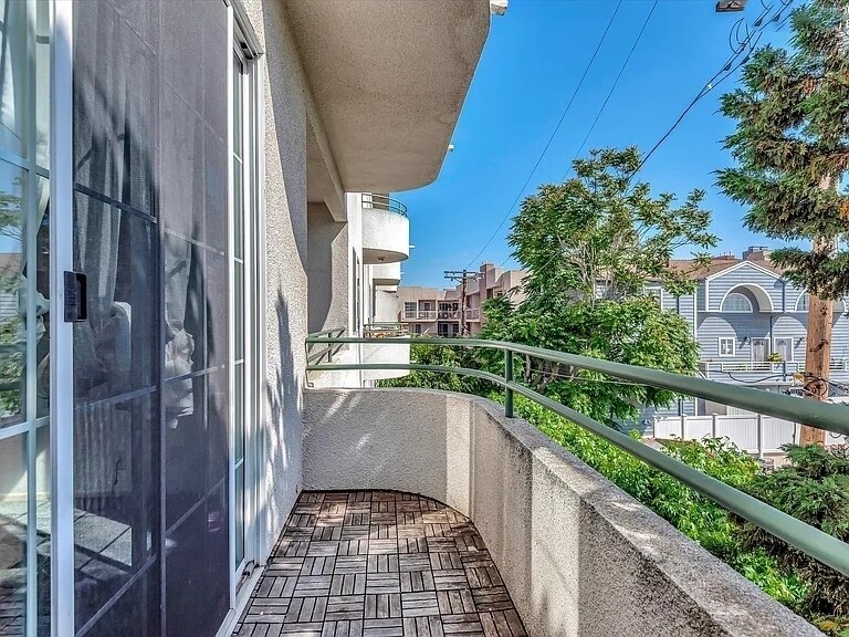 Building Photo - 3535 Dunn Dr