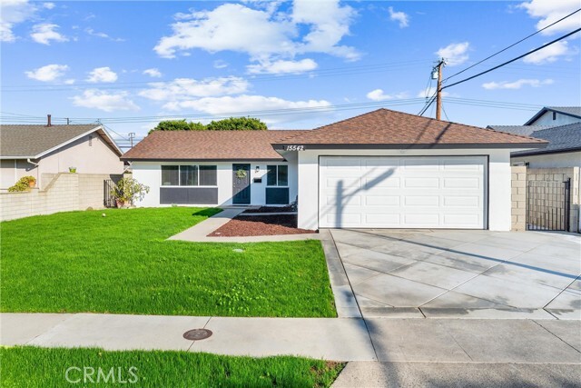 Building Photo - 15542 Mayflower Ln