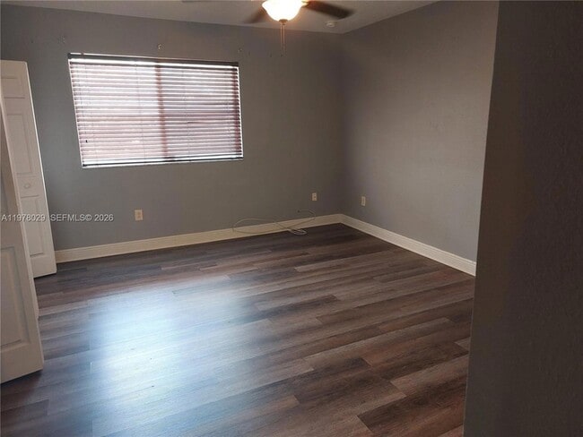 Building Photo - 2566 SW 82nd Ave