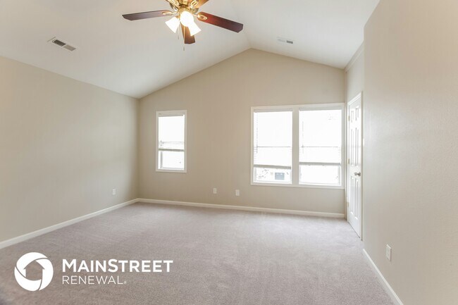 Building Photo - 8412 Spirea Ct