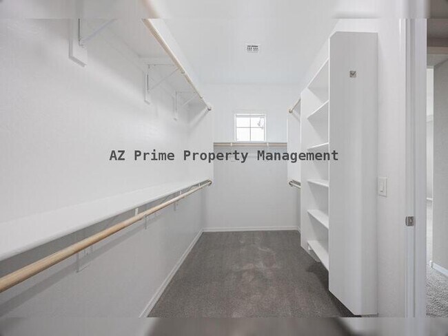 Building Photo - 3511 N Carlton St