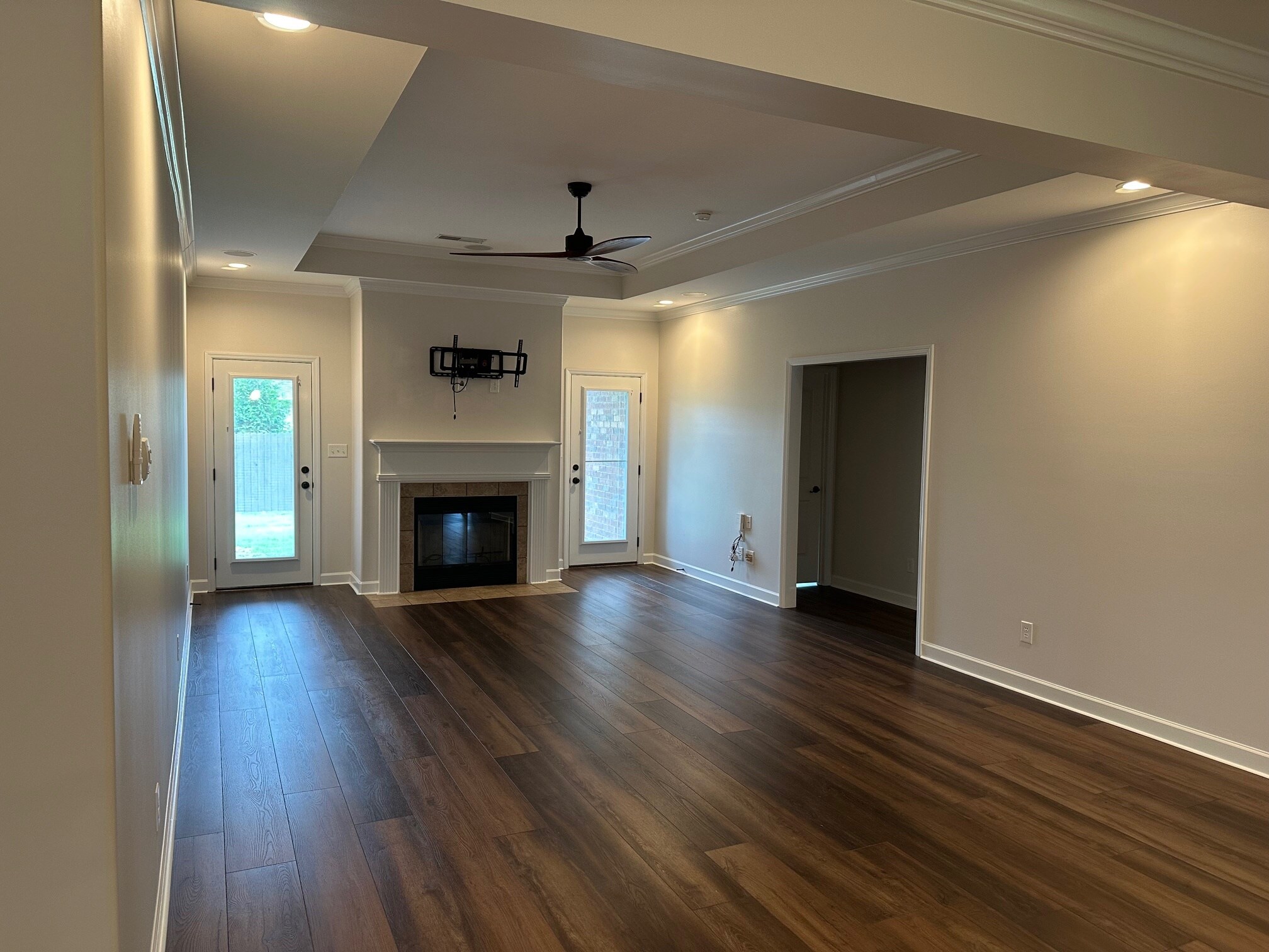 Living room and fire place - 7536 Iredell Main NW