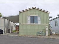 Building Photo - 358 Petrol Rd