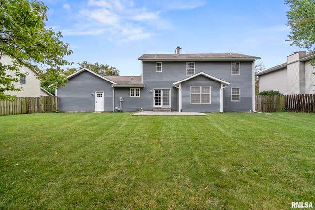 Building Photo - 1616 Hunter Ridge Dr