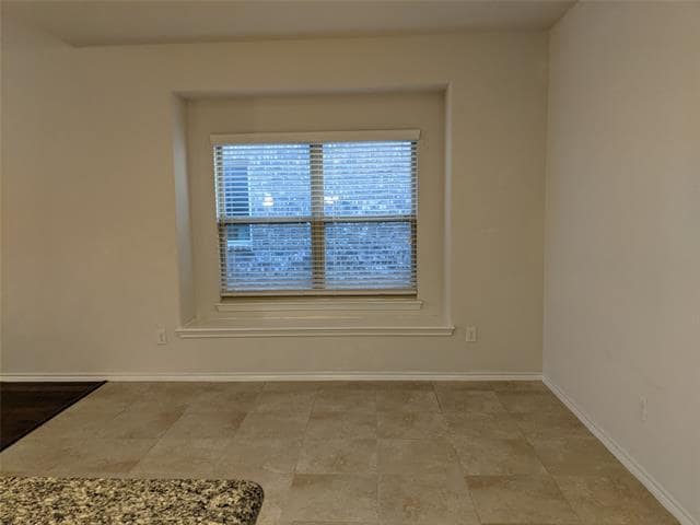 Building Photo - 209 Meadows Dr