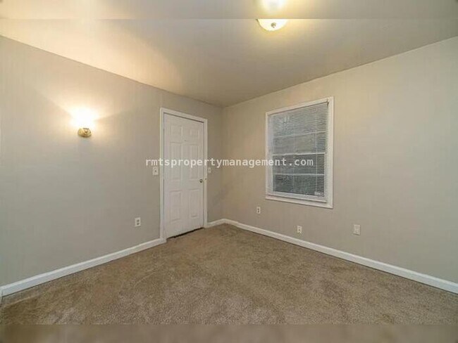 Building Photo - 1202 GA-124