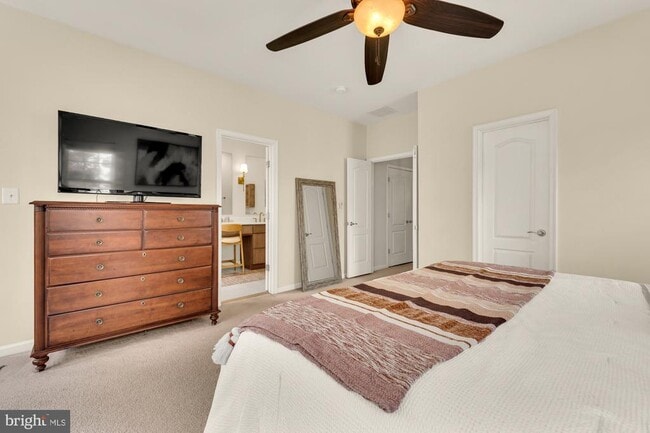 Building Photo - 6747 Applemint Ln