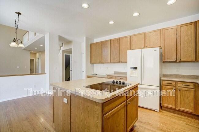 Building Photo - 14480 Tierra Dr