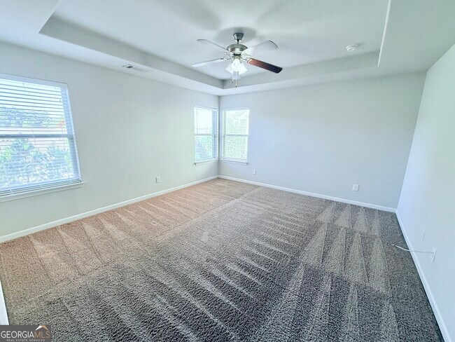 Building Photo - 188 Leland Ln