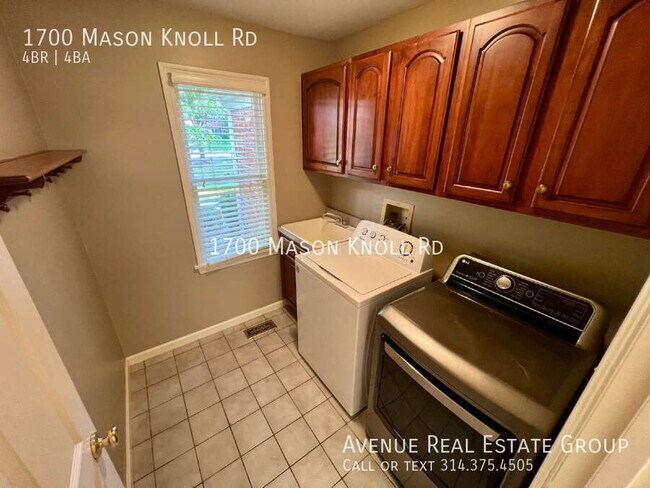 Building Photo - 1700 Mason Knoll Rd