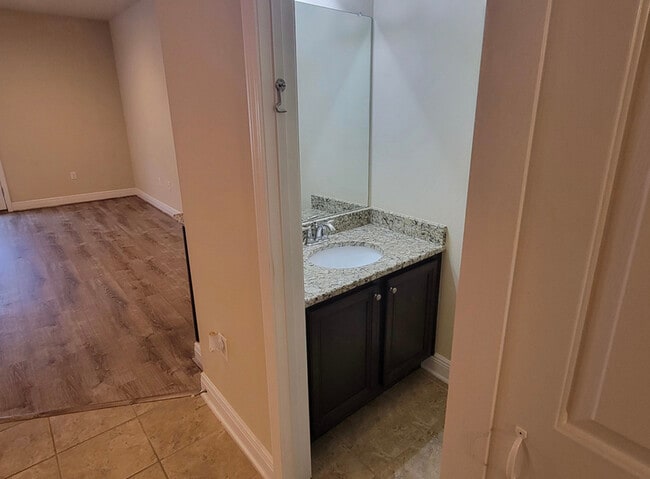 Building Photo - 8860 Brown Pelican Cir