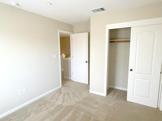 Building Photo - 6319 Byron Ln