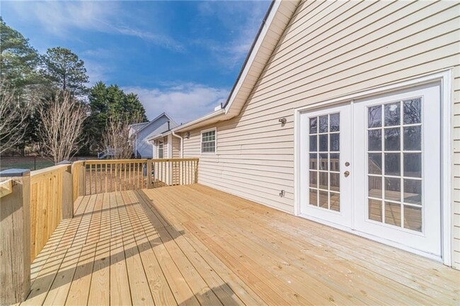 Building Photo - 3101 Brooks Dr