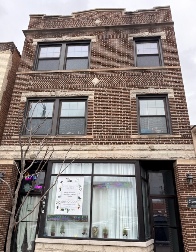 Building Photo - 5715 W Irving Park Rd