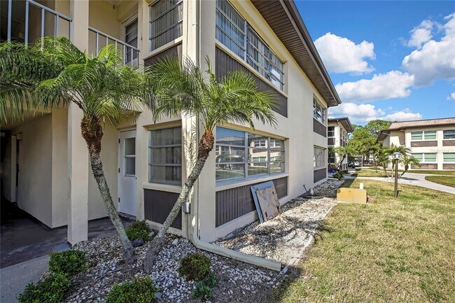 Building Photo - 5242 Opal Ln