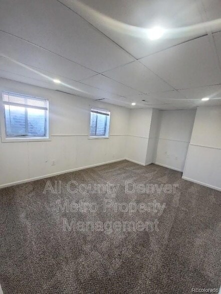 Building Photo - 12151 Bellaire Pl