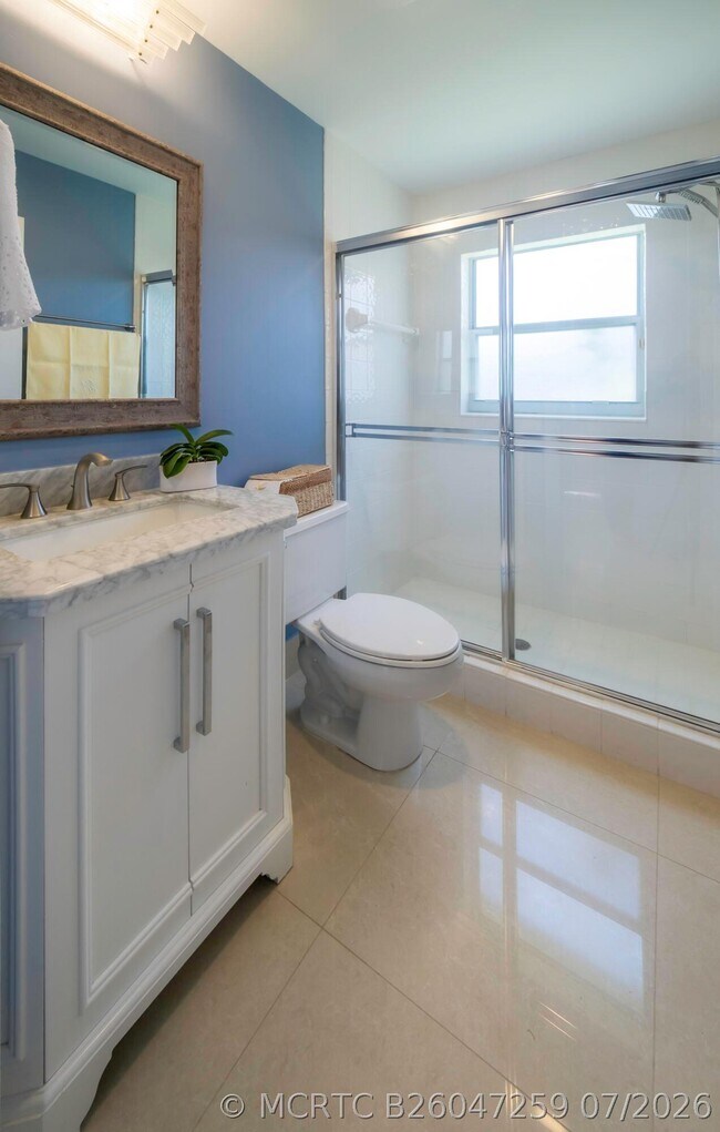 Building Photo - 10849 Bal Harbor Dr