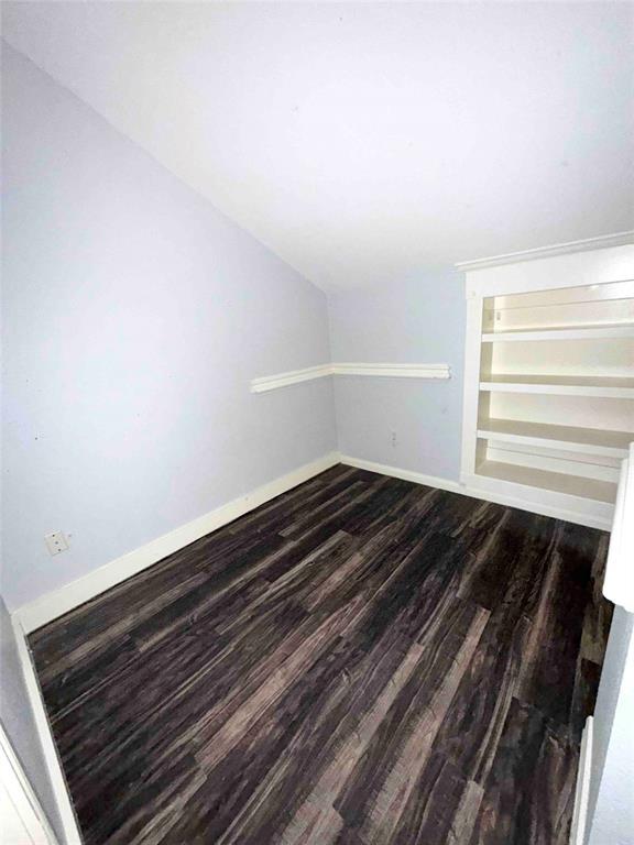 Building Photo - 1005 Tamra Cove