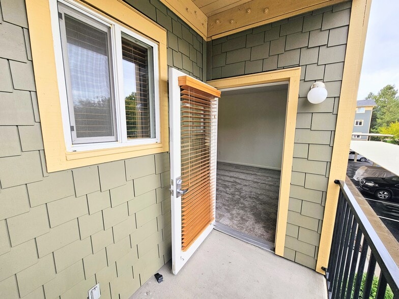 Building Photo - 1450 Idlewild Dr