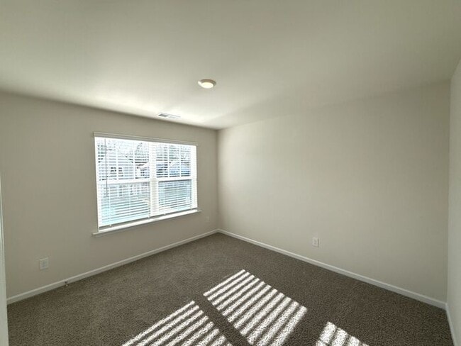Building Photo - T. R. Lawing Realty Property