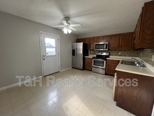 Building Photo - 5155 Brouse Ct