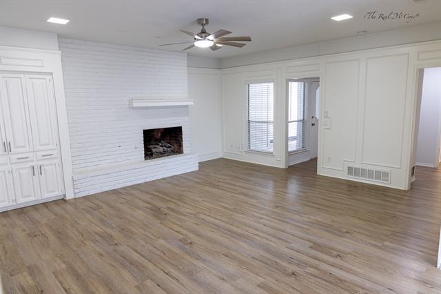 Building Photo - 2116 Teakwood Ln