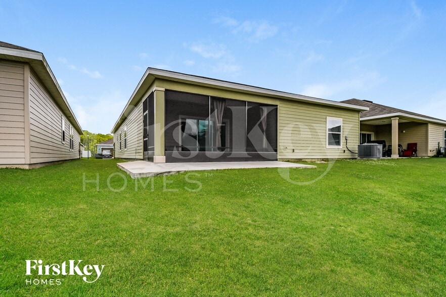 Building Photo - 10963 Haws Ln