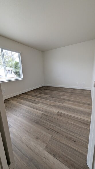 Building Photo - 9476 Questa Pointe