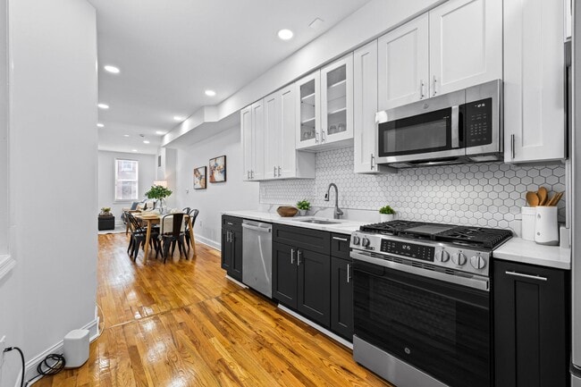 Building Photo - 1225 Patapsco St