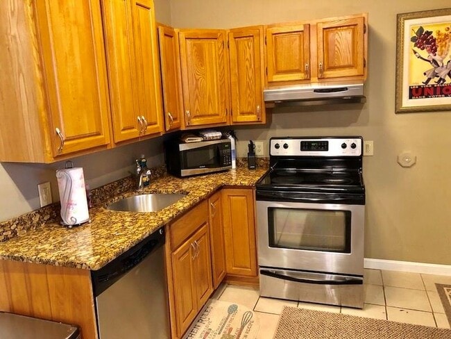 Building Photo - 99 Spring St