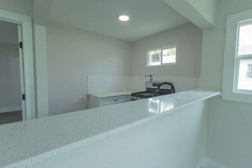 Building Photo - 1714 Ethel Ave