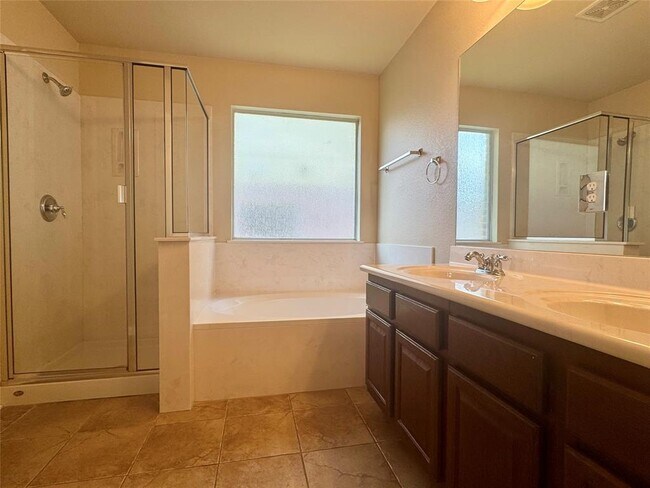 Building Photo - 2112 Craig Patrick Way