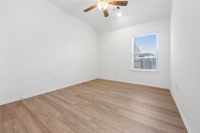 Building Photo - 26707 Andorra Colony Ct